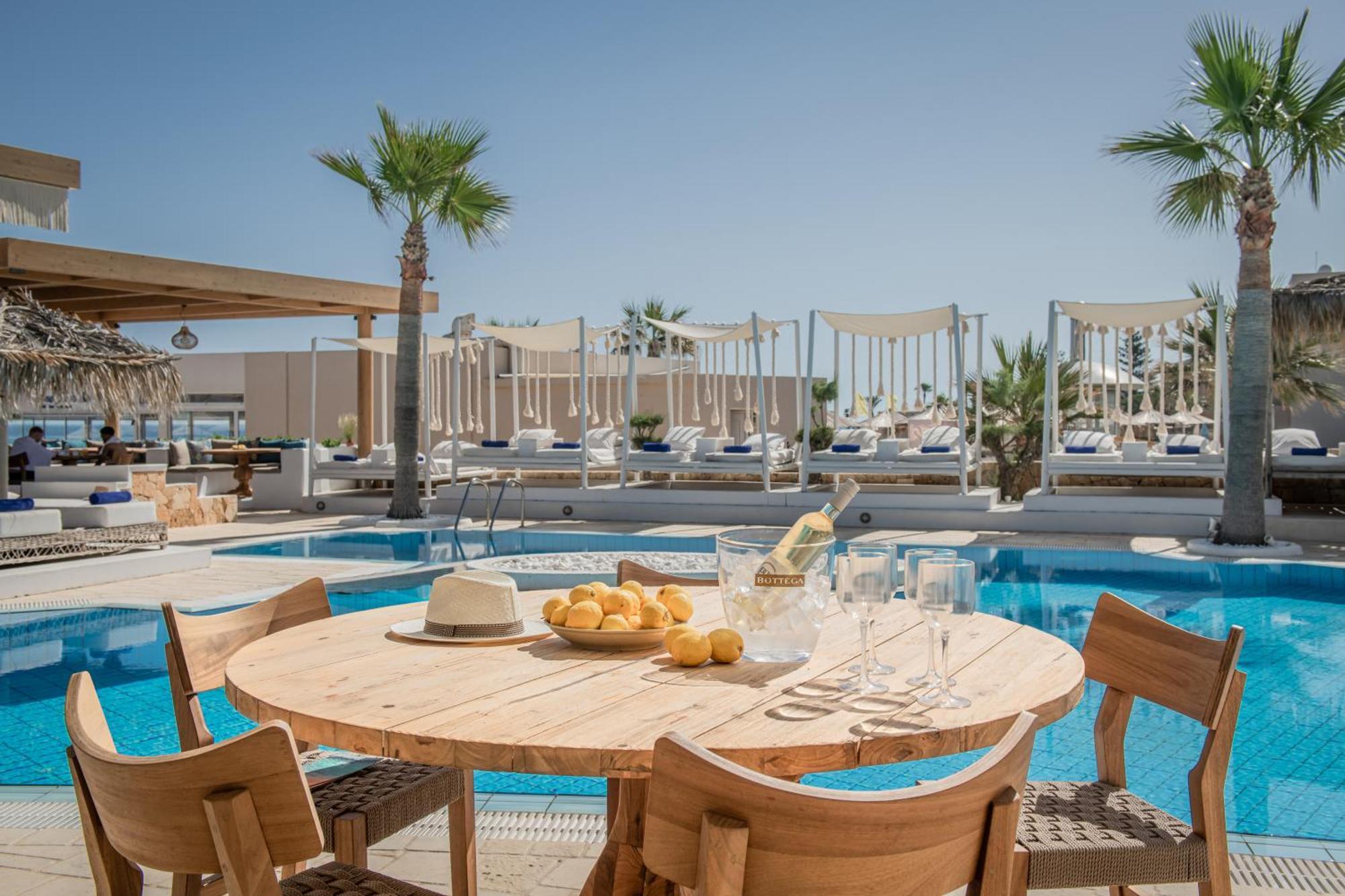 Parthenis Beach, Suites By The Sea Malia Buitenkant foto
